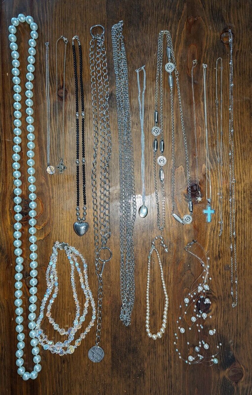 Lot 15 Vintage Estate Necklaces Unmarked Wearable